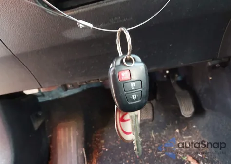 2014 Toyota Rav4 Le from USA, damaged, VIN JTMBFREV2ED089554